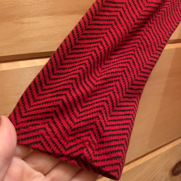 J.Jill Long-Sleeve Pima Crew-Neck Tee - Scarlet Classic Chevron Print Small - Picture 3 of 7